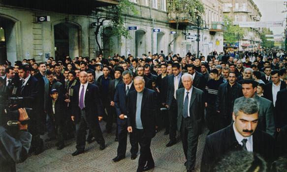 Баку, ноябрь 2002 года