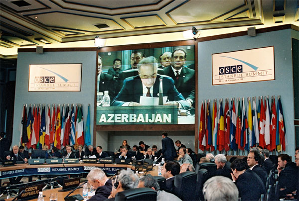 Речь Президента ‎Азербайджанской ‎Республики Гейдара ‎Алиева на Стамбульском ‎саммите ОБСЕ - 18 ноября ‎‎1999 года‎
